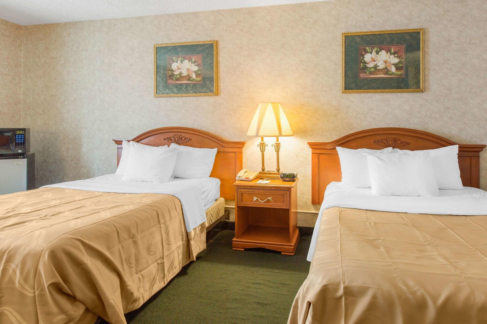 Quality Inn Ledgewood - Dover Bagian luar foto